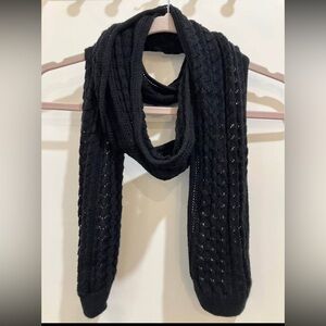 Icebreaker merino wool Black Knit Scarf